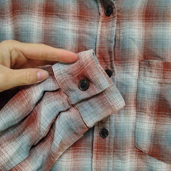 Wild Fable Flannel Shirt XS Oversized Brown Blue Plaid‎ Long Sleeve Button Up - Picture 6 of 9